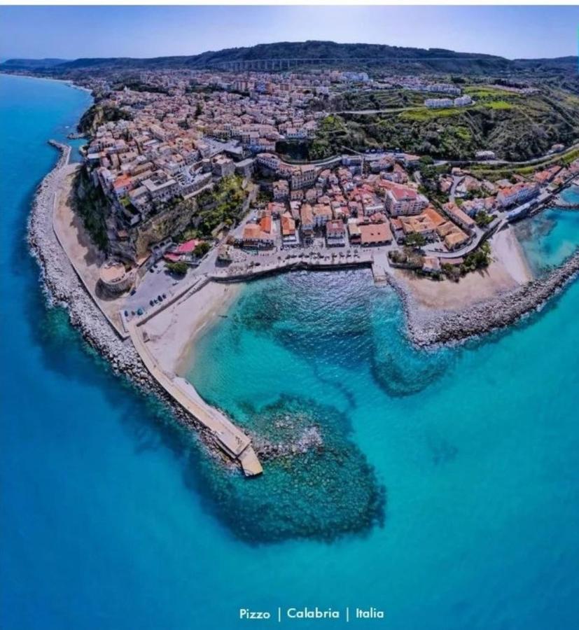 Casa Di Giorgio-Fronte Spiaggia Pizzo  Eksteriør bilde